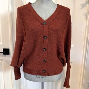 Ruby Moon Women’s Dolman Batwing Sleeve Rust Sweater With Buttons Size SMALL